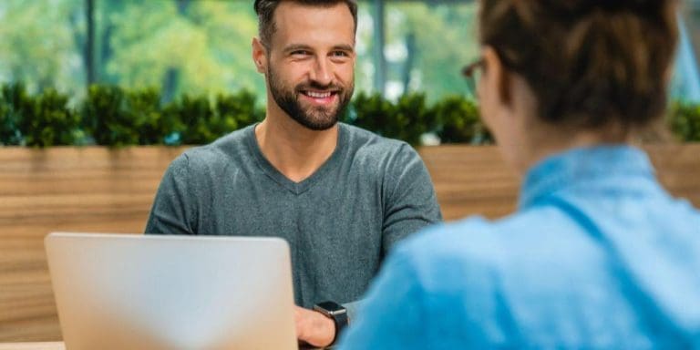 Entenda o que é rapport e como aplicar esta técnica para impulsionar suas vendas B2B