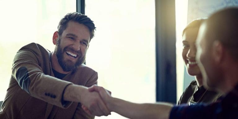 Entenda a importância dos programas de fidelização de clientes e aprenda a implementar um na sua empresa B2B