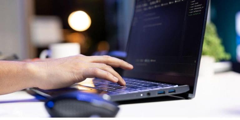 saas-software-as-a-service-software-como-servico