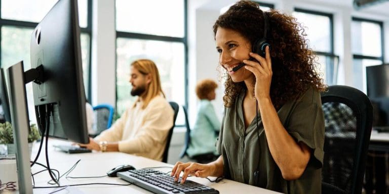 Entenda o que é BDR: um profissional especialista em qualificar potenciais clientes e agilizar o ciclo de vendas. Saiba tudo sobre ele!